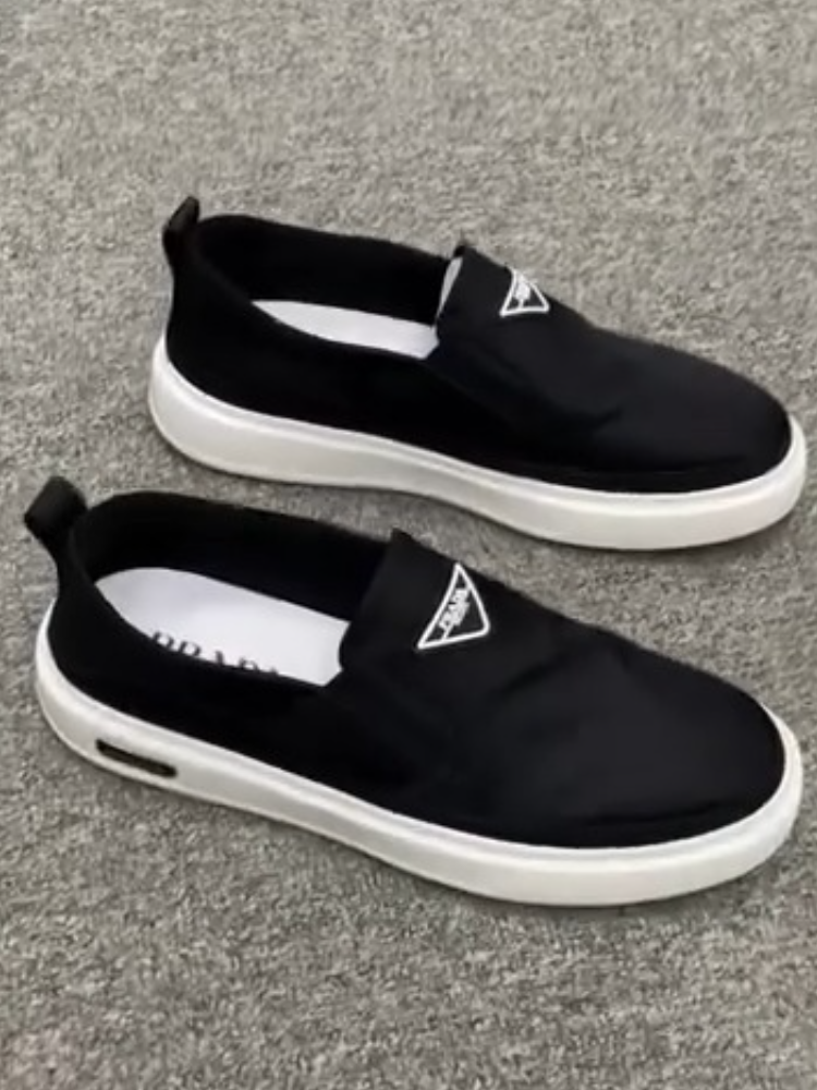 Elastic Comfort Skate Slip-Ons