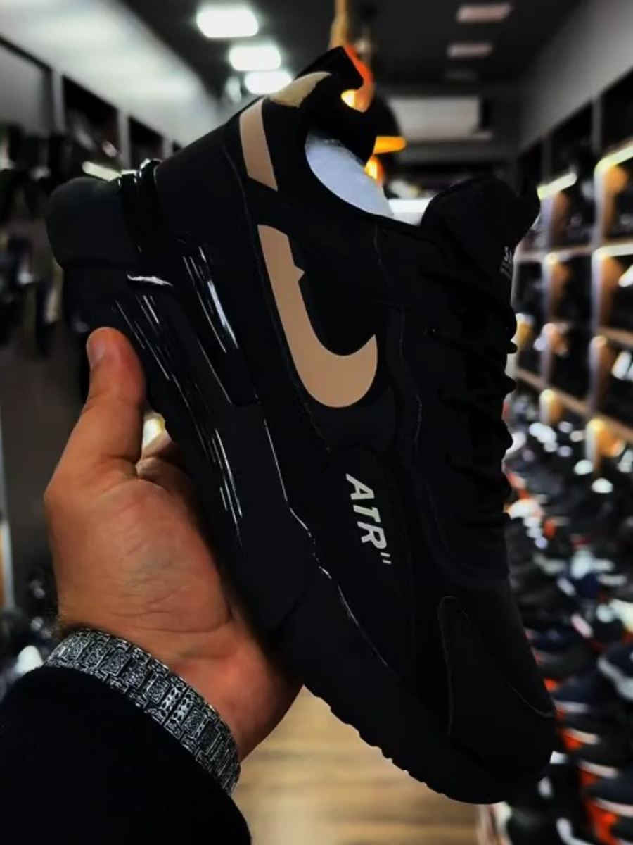 AeroStride Street Sneakers