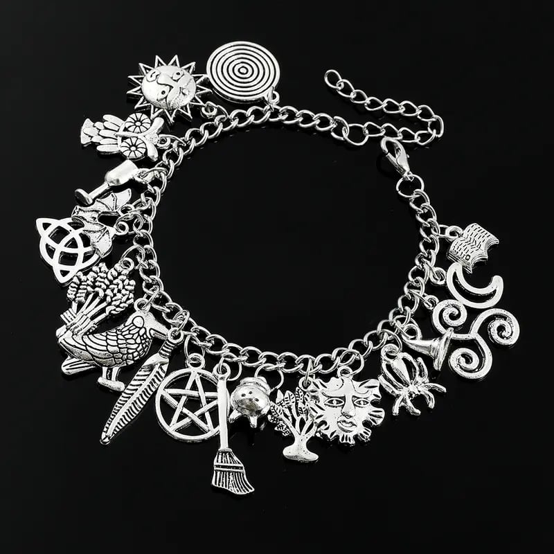 🔥Last Day 49% OFF - 🧙🖤Vintage Witchy Charm Bracelet