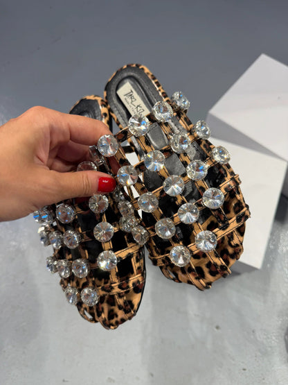 Women's gem-encrusted flat sandals
