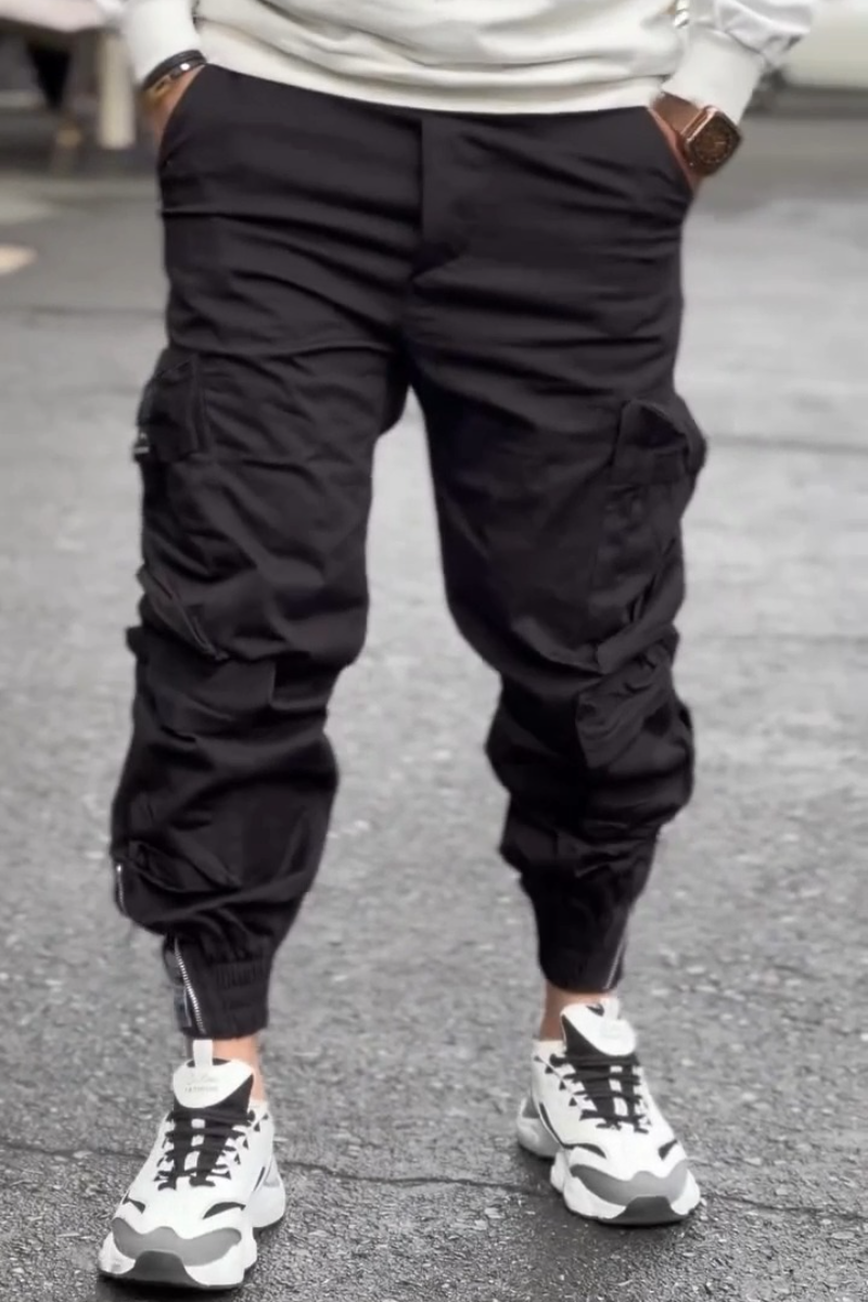 Men’s Black Cargo Pants With Zipper Hem