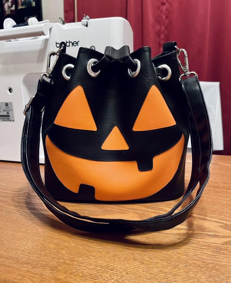 Pumpkin drawstring bag