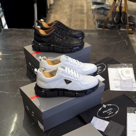 Men’s Fashion Sneakers – Street Vibe With Bold Sole