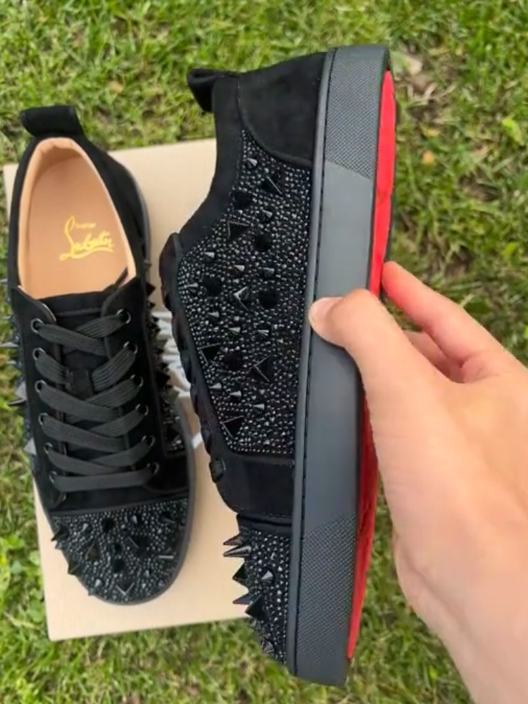 Men’s Statement Skate Shoes With Metal Stud Accents