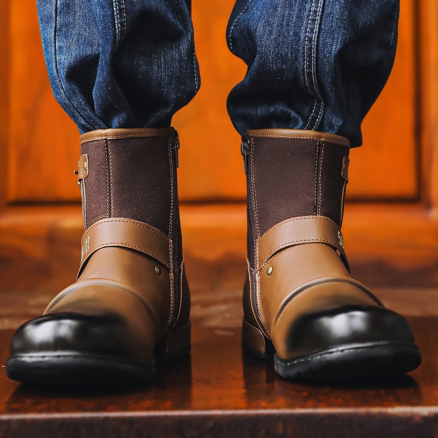 Vintage Metal Buckle Side Zipper Men's Boots