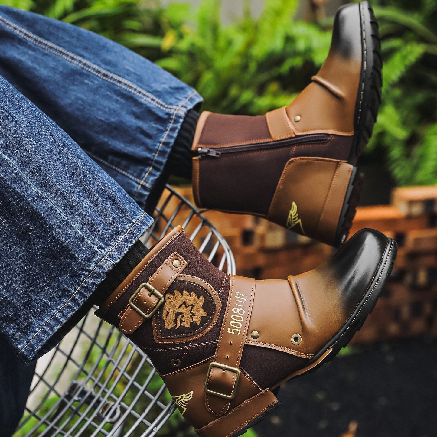 Vintage Metal Buckle Side Zipper Men's Boots